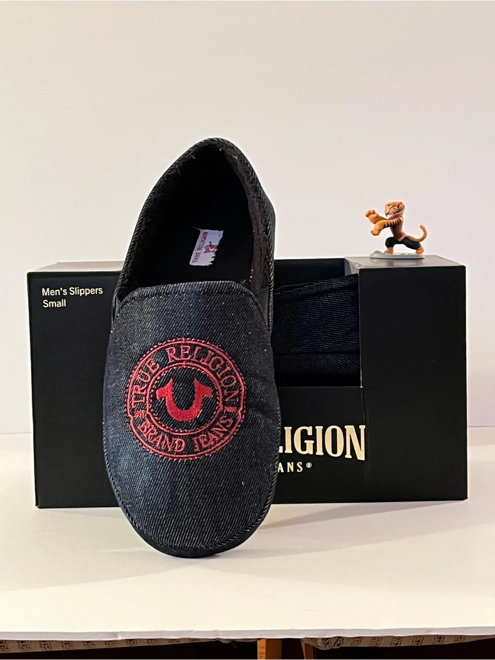 True Religion Men Denim Moccasin Loafer Slippers Large 11-12  EUC